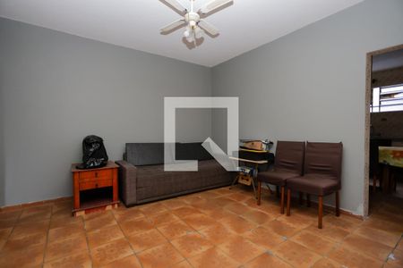 Sala de casa à venda com 3 quartos, 100m² em Chora Menino, São Paulo