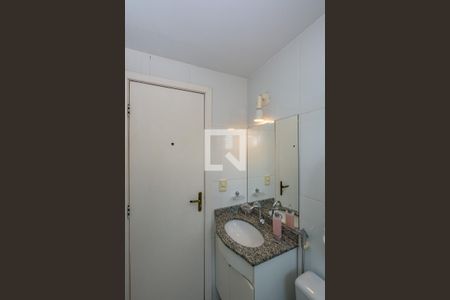 Apartamento para alugar com 72m², 3 quartos e 1 vaga Apartamento para alugar com 72m², 3 quartos e 1 vagaBanheiro Social