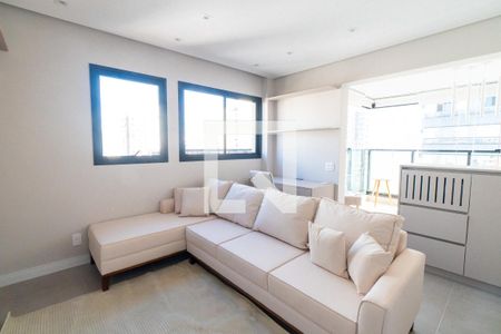 Sala/Cozinha de apartamento para alugar com 1 quarto, 42m² em Chácara Inglesa, São Paulo