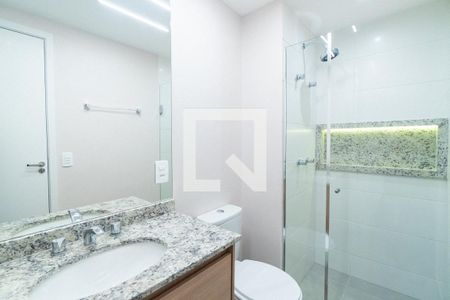 Banheiro da Suíte de apartamento para alugar com 1 quarto, 42m² em Chácara Inglesa, São Paulo