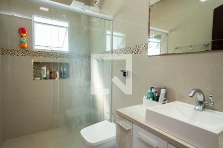 Casa à venda com 125m², 4 quartos e 2 vagasBanheiro Social