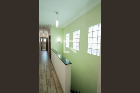 Casa à venda com 125m², 4 quartos e 2 vagasCorredor - Quartos