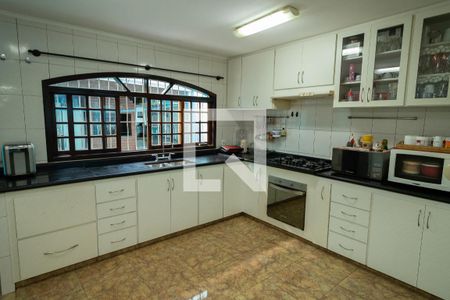 Casa à venda com 125m², 4 quartos e 2 vagasCozinha