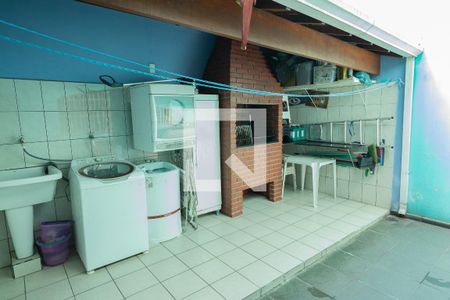 Casa à venda com 125m², 4 quartos e 2 vagasÁrea de Serviço e Churrasqueira