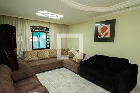 Sala de casa à venda com 4 quartos, 125m² em Nova Petrópolis, São Bernardo do Campo