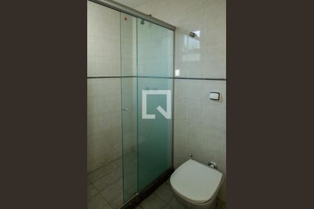 Apartamento à venda com 217m², 3 quartos e 3 vagasBanheiro 