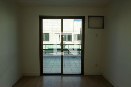 Apartamento à venda com 217m², 3 quartos e 3 vagasQuarto 2