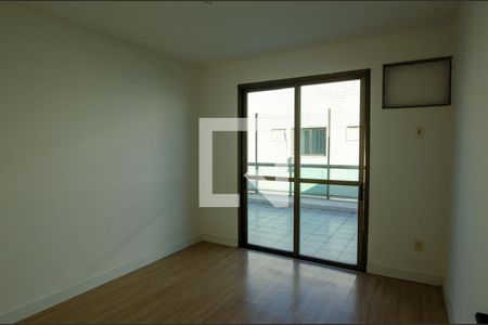 Apartamento à venda com 217m², 3 quartos e 3 vagasQuarto 2