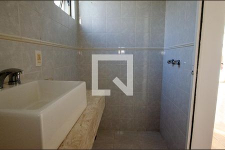 Apartamento à venda com 217m², 3 quartos e 3 vagasBanheiro Social