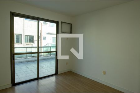Apartamento à venda com 217m², 3 quartos e 3 vagasQuarto 2