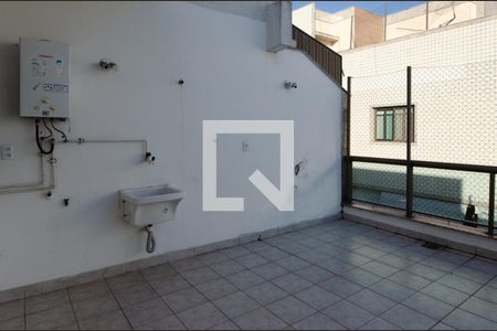 Apartamento à venda com 217m², 3 quartos e 3 vagasÁrea de Serviço