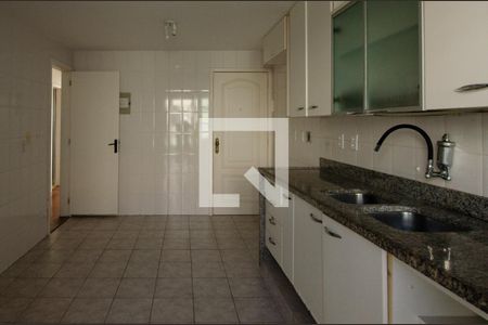 Apartamento à venda com 217m², 3 quartos e 3 vagasCozinha