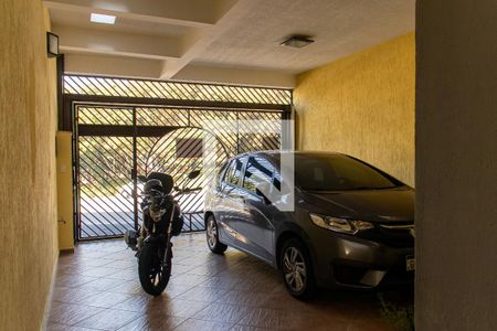 Casa à venda com 380m², 3 quartos e 3 vagasGaragem