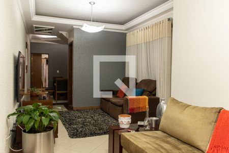 Sala de casa à venda com 3 quartos, 380m² em Jardim Textil, São Paulo