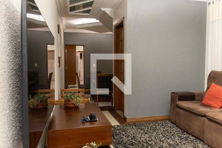 Sala de casa à venda com 3 quartos, 380m² em Jardim Textil, São Paulo