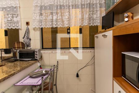 Casa à venda com 380m², 3 quartos e 3 vagasCozinha