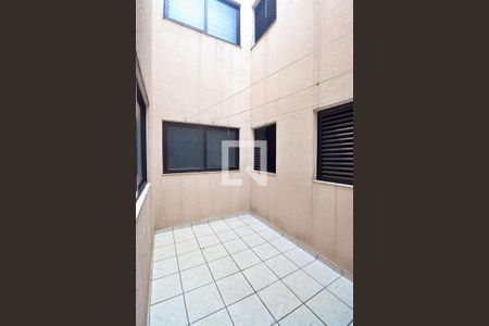 Apartamento à venda com 107m², 3 quartos e 2 vagasQuintal