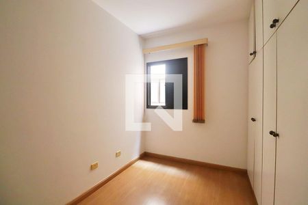 Apartamento à venda com 107m², 3 quartos e 2 vagasQuarto 2