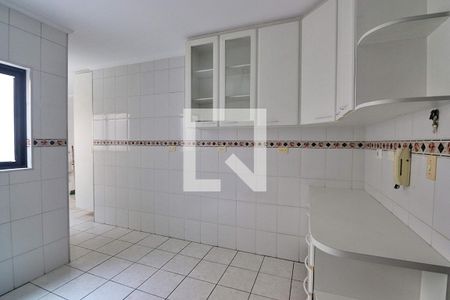 Apartamento à venda com 107m², 3 quartos e 2 vagasCozinha