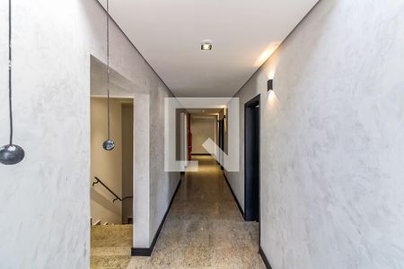 Entrada de kitnet/studio para alugar com 1 quarto, 33m² em Parada Inglesa, São Paulo