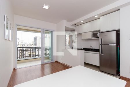 Sala de apartamento à venda com 1 quarto, 40m² em Vila Regente Feijó, São Paulo