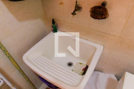 Casa à venda com 140m², 3 quartos e 2 vagasÁrea de Serviço