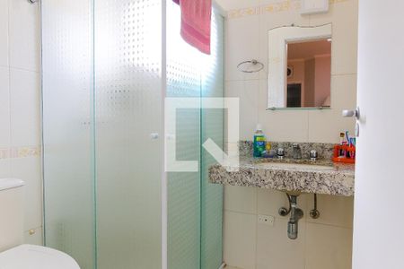 Casa à venda com 140m², 3 quartos e 2 vagasBanheiro da Suite