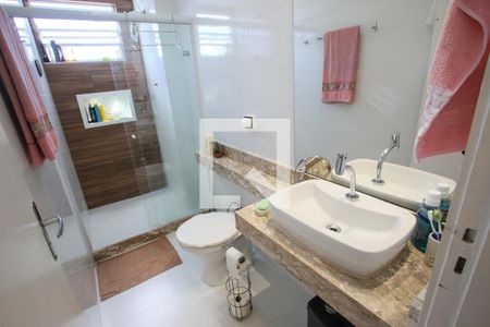 Apartamento à venda com 62m², 2 quartos e 1 vagaBanheiro