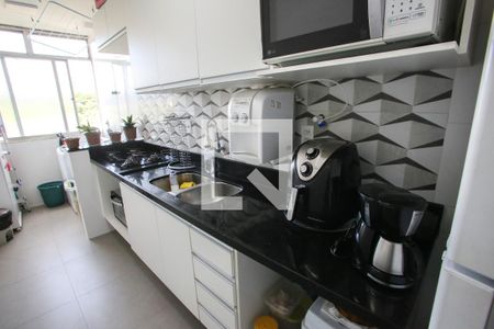 Apartamento à venda com 62m², 2 quartos e 1 vagaCozinha