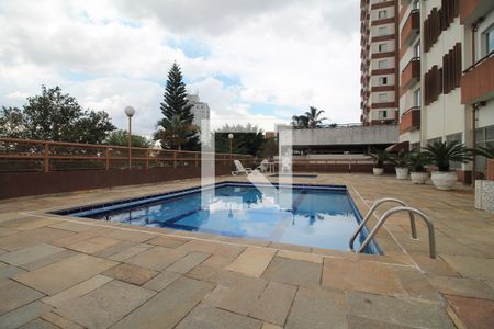 Apartamento à venda com 110m², 3 quartos e 2 vagasÁrea comum - Piscina