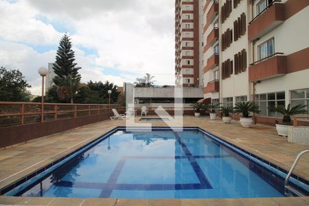 Apartamento à venda com 110m², 3 quartos e 2 vagasÁrea comum - Piscina