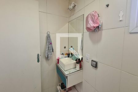 Apartamento à venda com 62m², 2 quartos e 1 vaga Apartamento à venda com 62m², 2 quartos e 1 vagaBanheiro