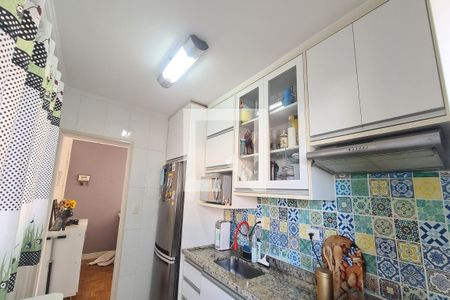 Apartamento à venda com 62m², 2 quartos e 1 vaga Apartamento à venda com 62m², 2 quartos e 1 vagaCozinha