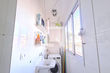 Apartamento à venda com 62m², 2 quartos e 1 vaga Apartamento à venda com 62m², 2 quartos e 1 vagaÁrea de Serviço