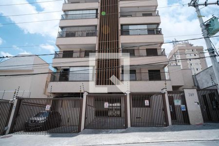 Apartamento para alugar com 44m², 2 quartos e 1 vaga Apartamento para alugar com 44m², 2 quartos e 1 vagaFachada