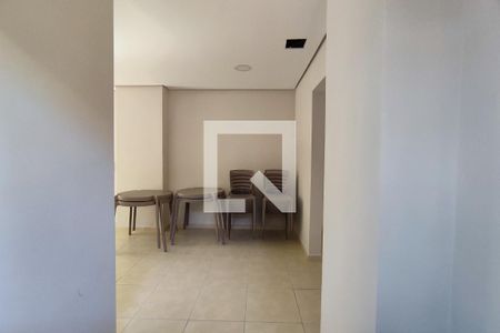 Apartamento à venda com 37m², 2 quartos e sem vagaÁrea comum - Salão de festas