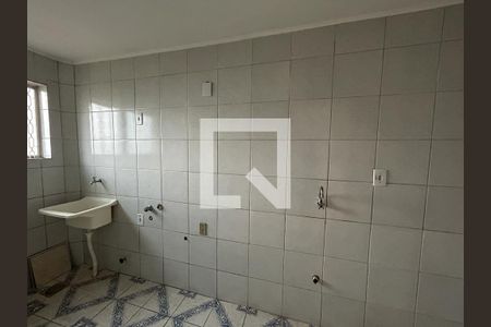 Cozinha e Área de Serviço de apartamento à venda com 3 quartos, 56m² em Marechal Rondon, Canoas