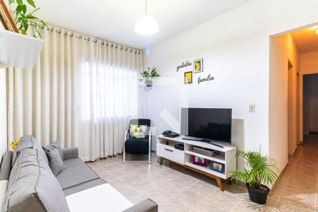 Casa à venda com 250m², 4 quartos e 2 vagas Casa à venda com 250m², 4 quartos e 2 vagasCasa 2 - Sala