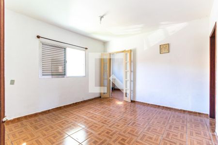 Casa à venda com 250m², 4 quartos e 2 vagas Casa à venda com 250m², 4 quartos e 2 vagasQuarto 4 - Suíte