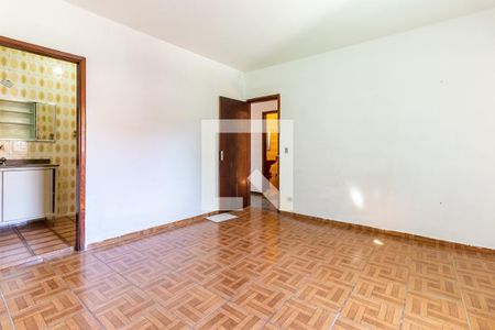Casa à venda com 250m², 4 quartos e 2 vagas Casa à venda com 250m², 4 quartos e 2 vagasQuarto 4 - Suíte