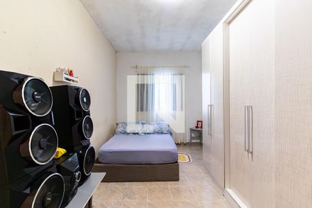 Casa à venda com 250m², 4 quartos e 2 vagas Casa à venda com 250m², 4 quartos e 2 vagasCasa 2 - Quarto 2