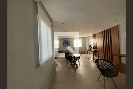 Apartamento à venda com 40m², 2 quartos e 1 vaga Apartamento à venda com 40m², 2 quartos e 1 vagaÁrea comum - Salão de festas