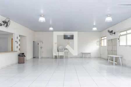 Apartamento para alugar com 72m², 2 quartos e 1 vaga Apartamento para alugar com 72m², 2 quartos e 1 vagaSalão de Festas