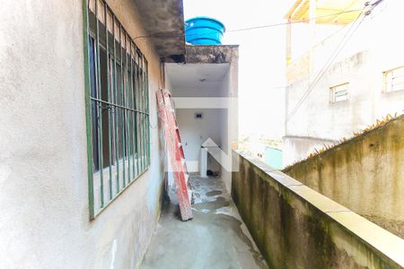 Casa para alugar com 24m², 1 quarto e sem vagaQuintal