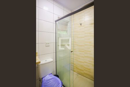 Casa para alugar com 110m², 3 quartos e 1 vaga Casa para alugar com 110m², 3 quartos e 1 vagaBanheiro Social