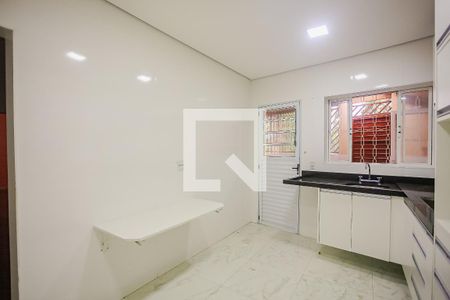 Casa para alugar com 110m², 3 quartos e 1 vaga Casa para alugar com 110m², 3 quartos e 1 vagaCozinha