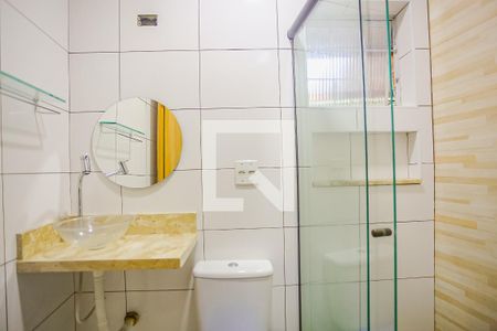 Casa para alugar com 110m², 3 quartos e 1 vaga Casa para alugar com 110m², 3 quartos e 1 vagaBanheiro Social