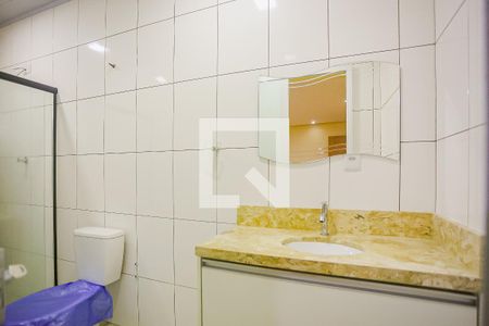 Casa para alugar com 110m², 3 quartos e 1 vaga Casa para alugar com 110m², 3 quartos e 1 vagaBanheiro Suíte