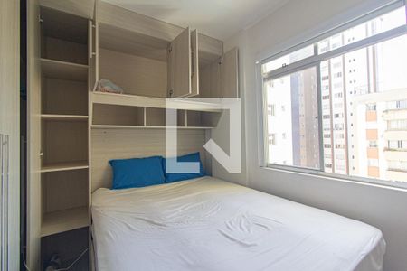 Quarto de apartamento para alugar com 1 quarto, 44m² em Cristo Rei, Curitiba