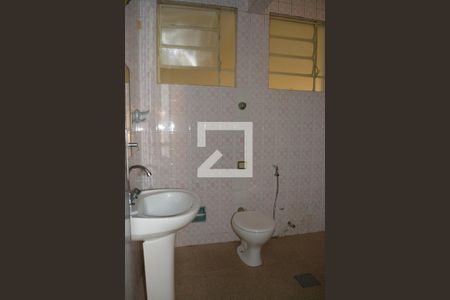 Casa à venda com 100m², 5 quartos e 1 vagaBanheiro Social